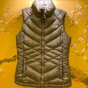 The North Face Aconcagua Down Vest (small)